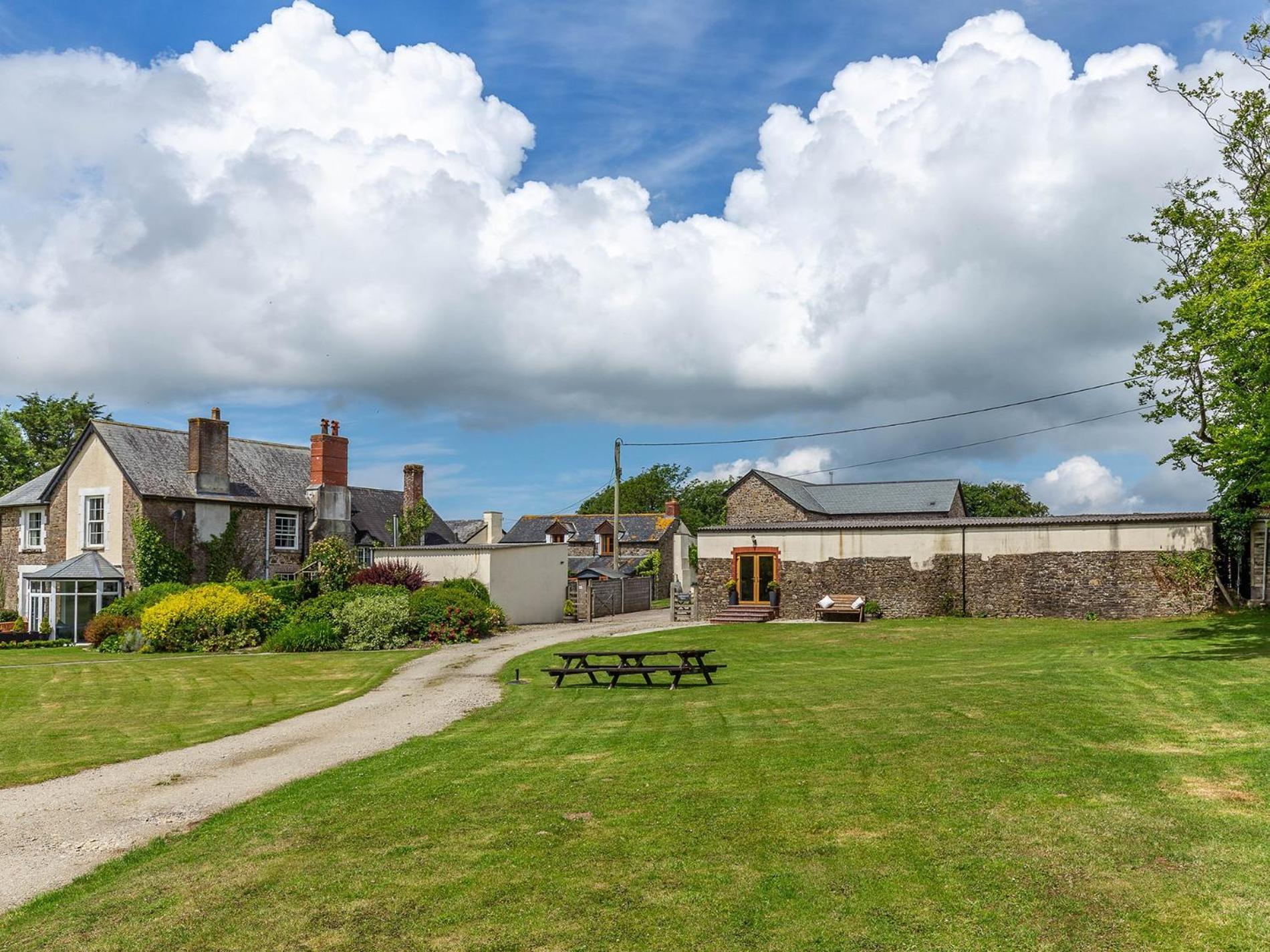 3 Bed In Kilkhampton Beehi Villa Bradworthy Exterior photo